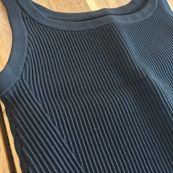 Cuts Coreflex Ribbed Tank - Picture 3 of 6